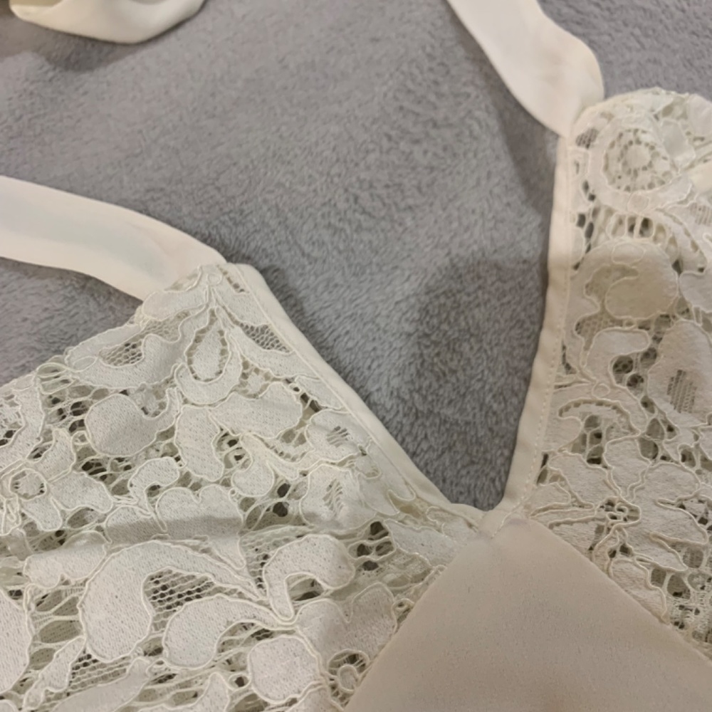 Express Blouse Lace - Picture 6 of 10